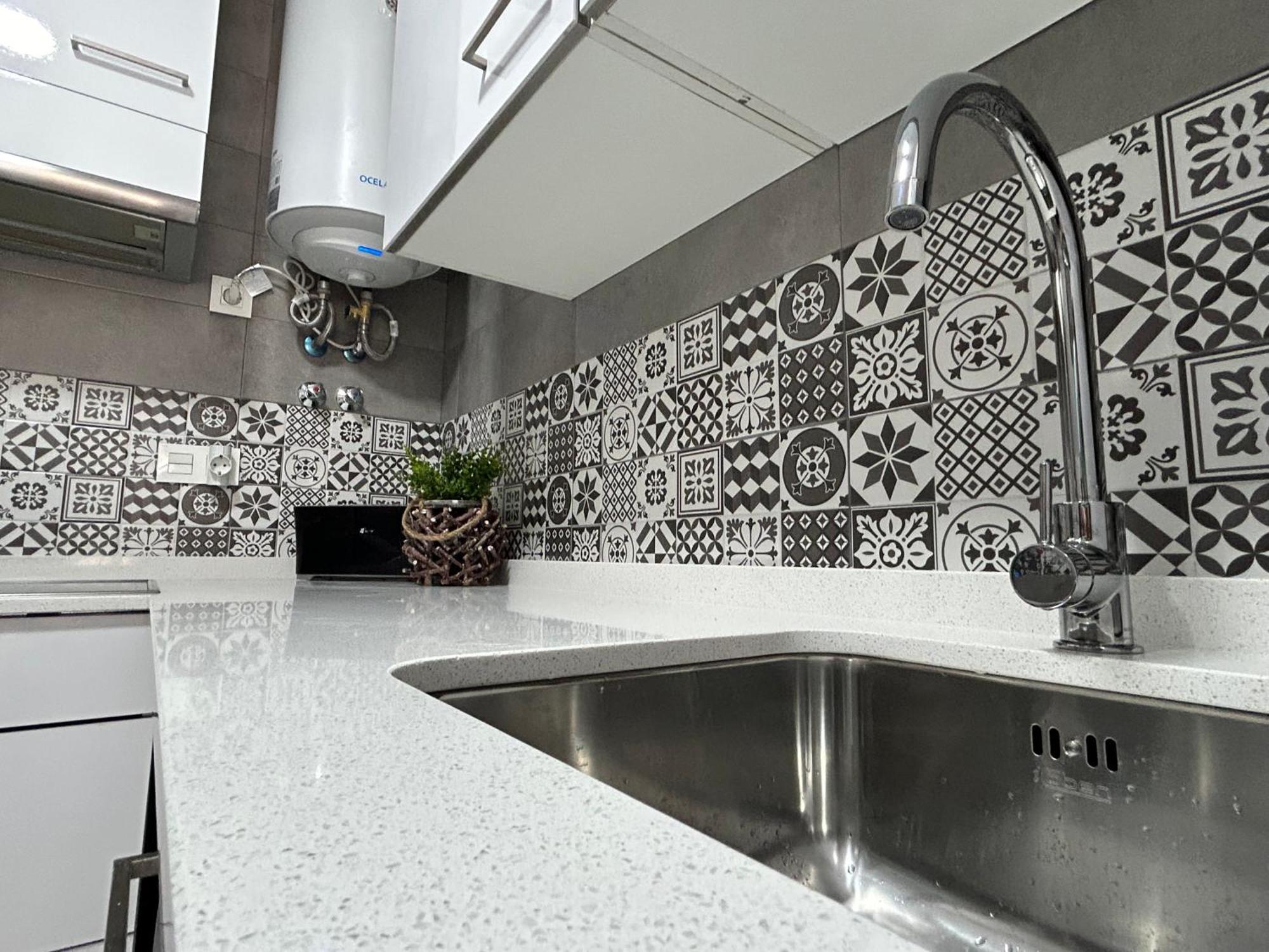 Arenales Beach Boutique Apartment Arenales del Sol Luaran gambar